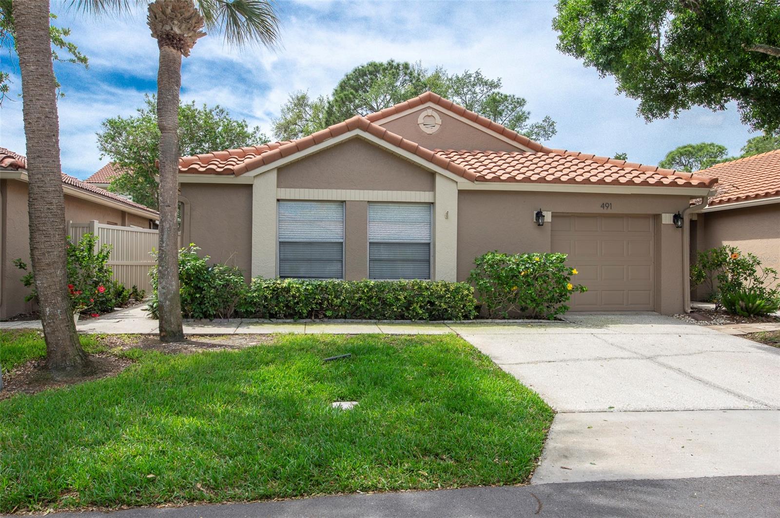 491 St Tropez Cir Ne, FL