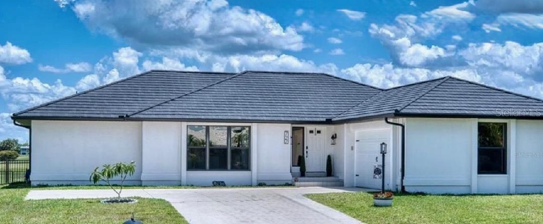 727 Monaco Dr, FL