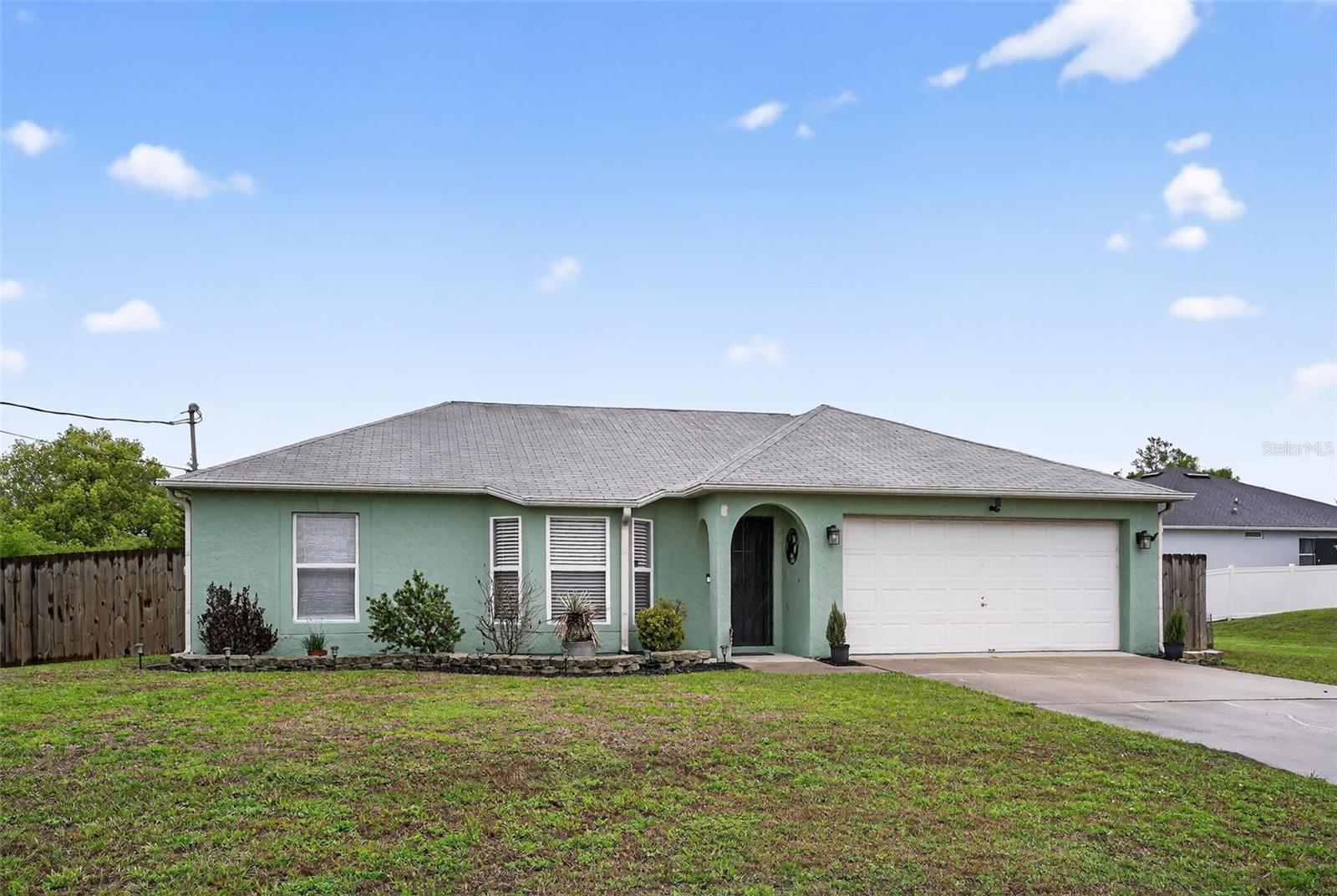 2810 Arrendonda Dr, FL
