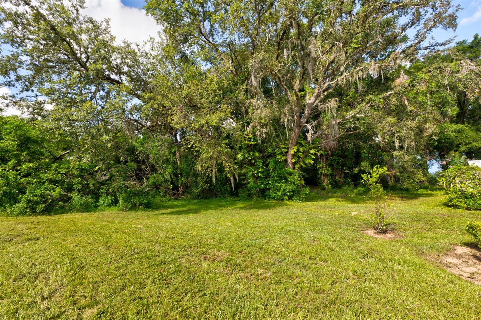 Country Club Rd, FL