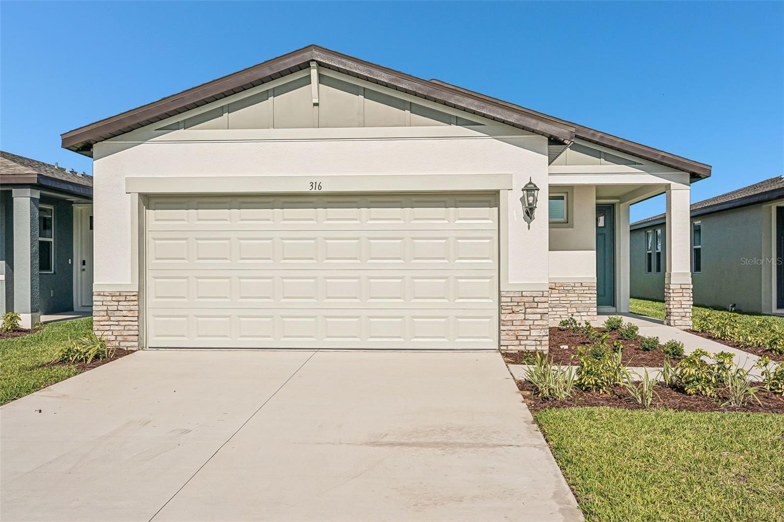 316 Lazy Shore Dr, FL