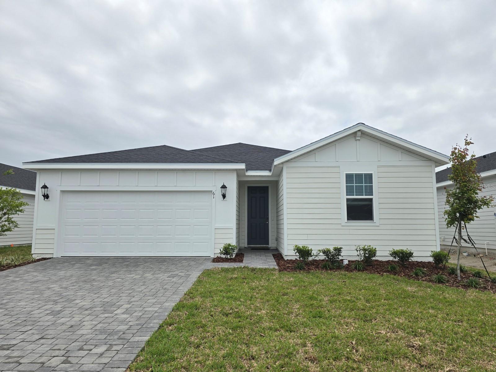 61 Ararat Dr, FL