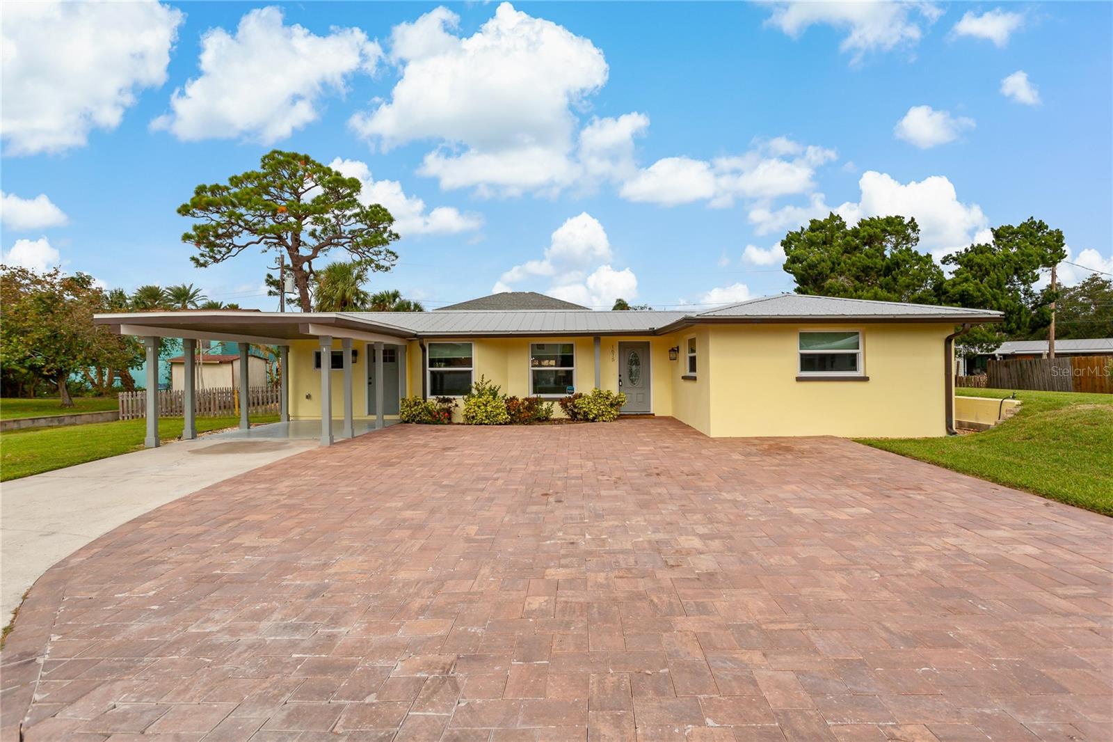 1675 Blakemore Ln, FL