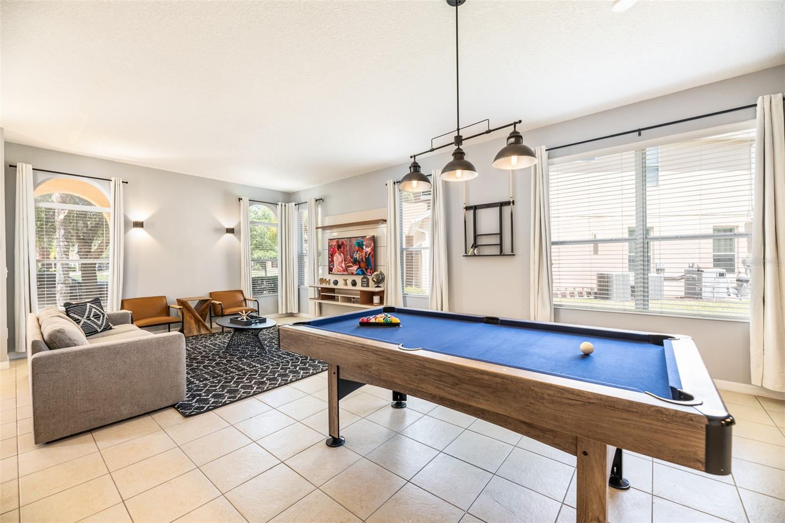 161 Las Fuentes Drive, FL