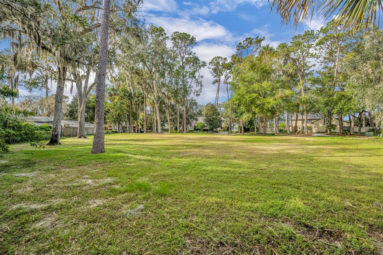 620 Pinetree Road, FL