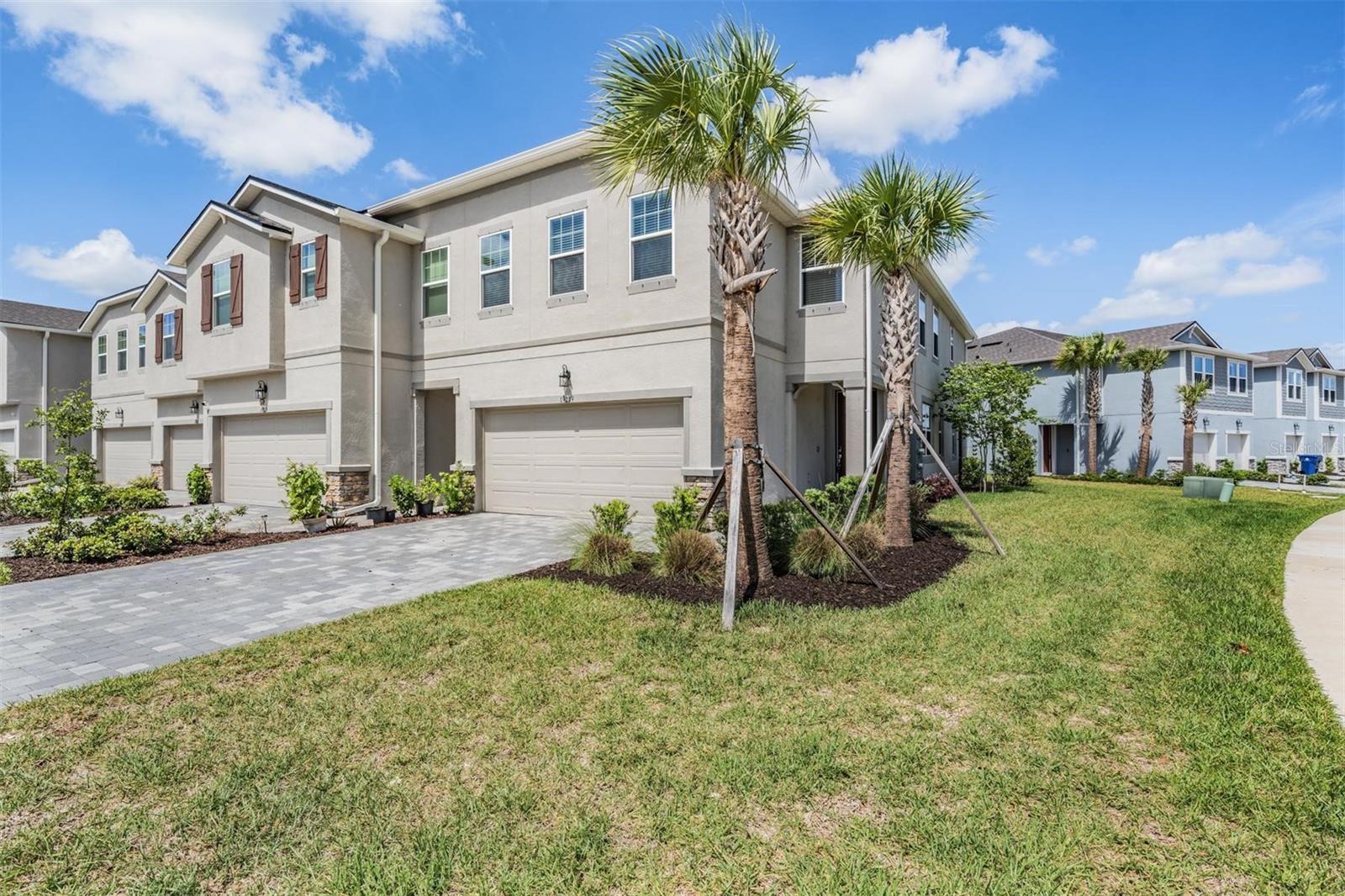 19219 Blue Pond Dr, FL
