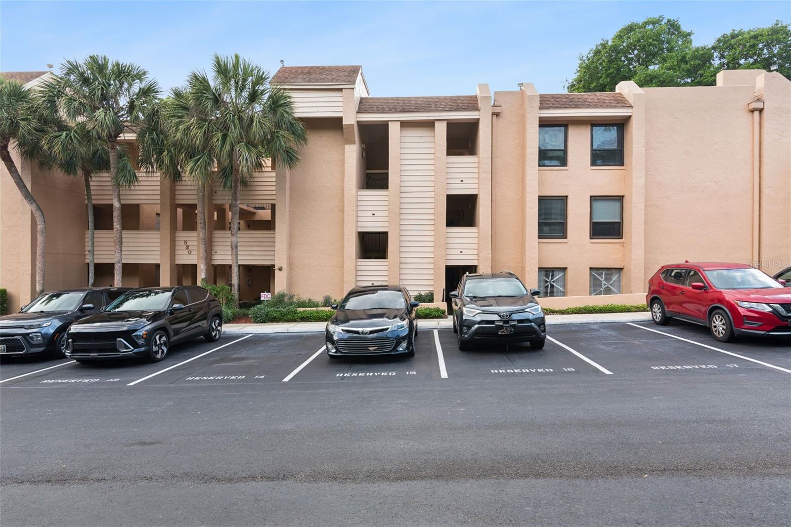 530 Cranes Way #107, FL