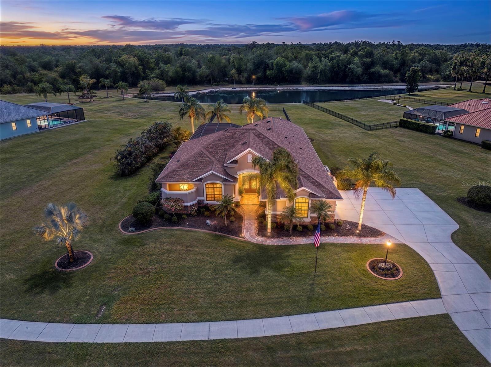 3710 Twin Rivers Trail, FL