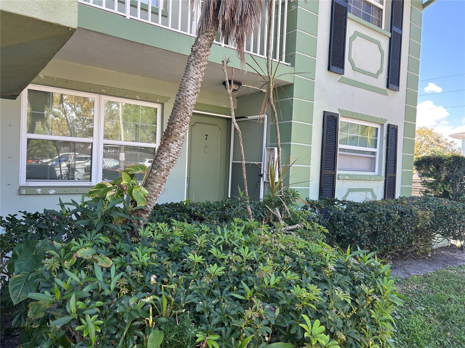 1433 Belcher Road, FL