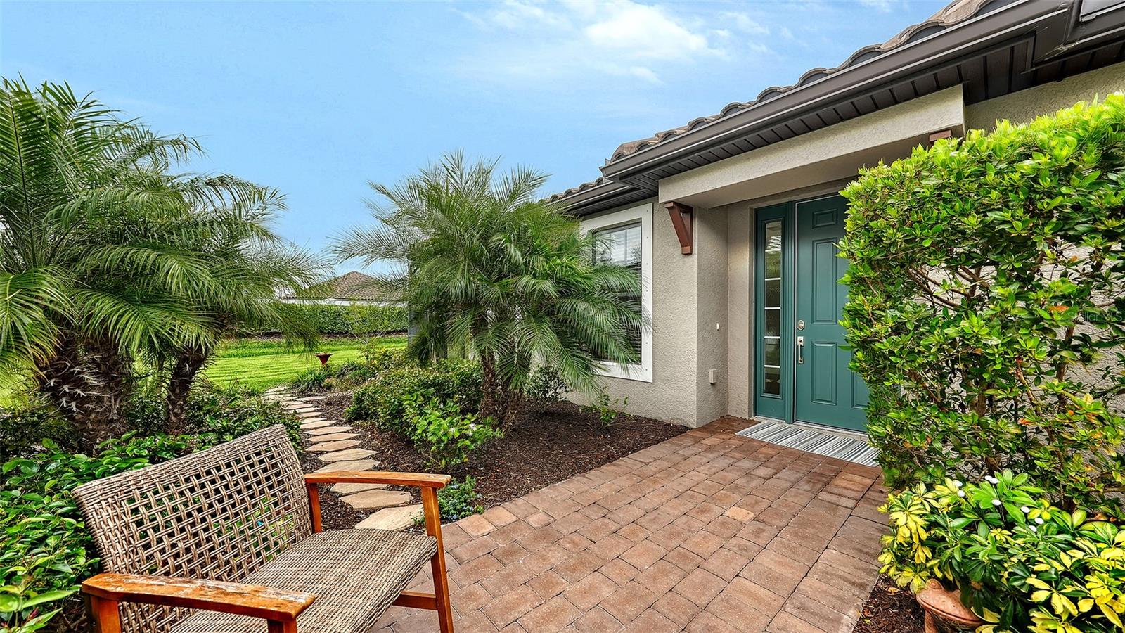 10089 Morning Mist Ln Lane, FL