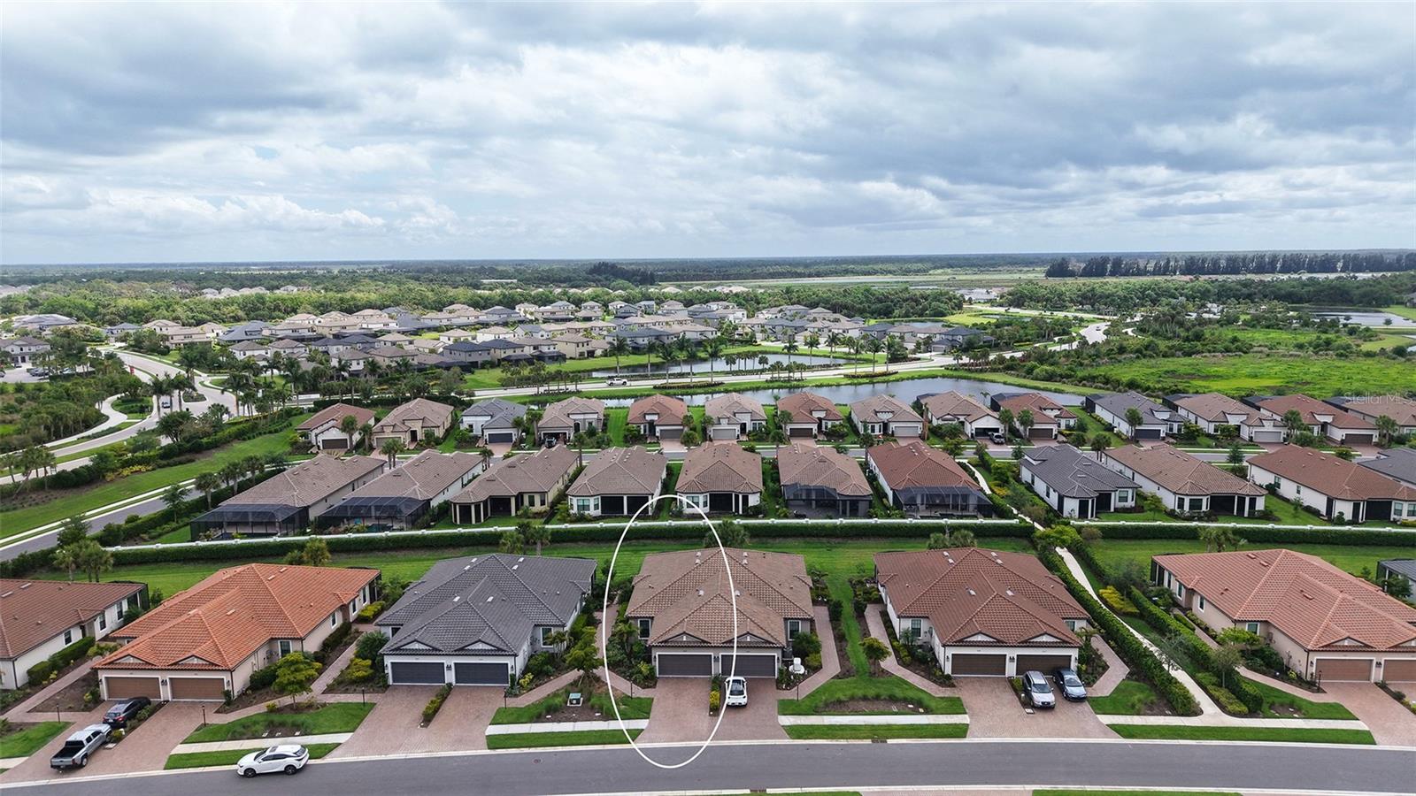 10089 Morning Mist Ln Lane, FL