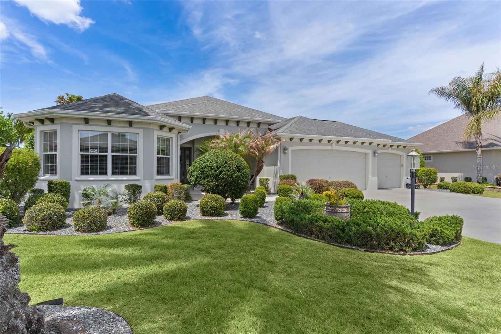 2254 Isleworth Cir, FL