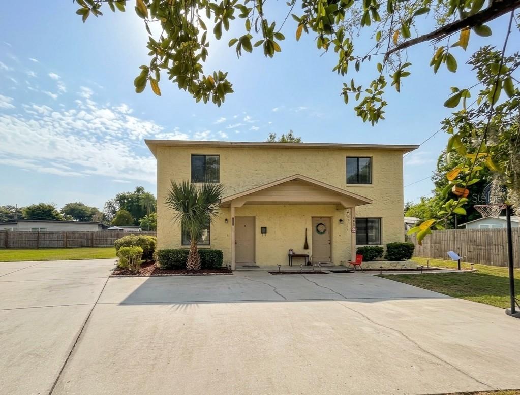 820 Floral Avenue, FL