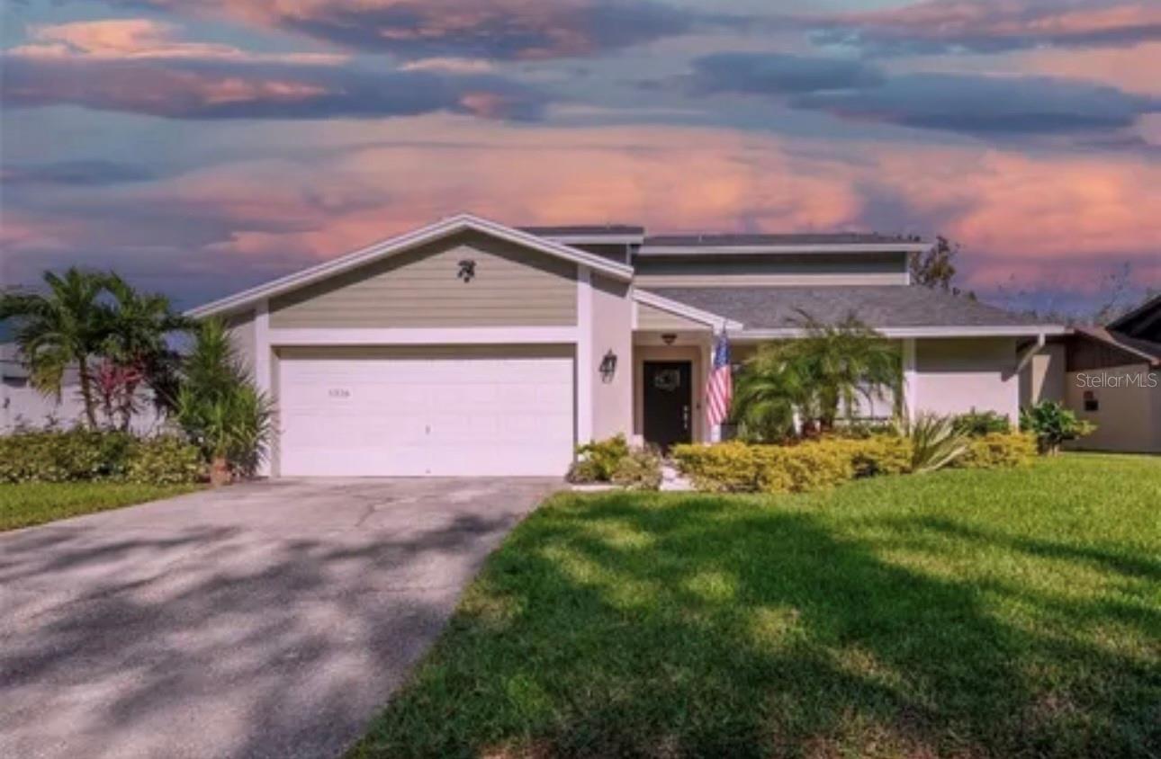 1326 Corner Oaks Drive, FL
