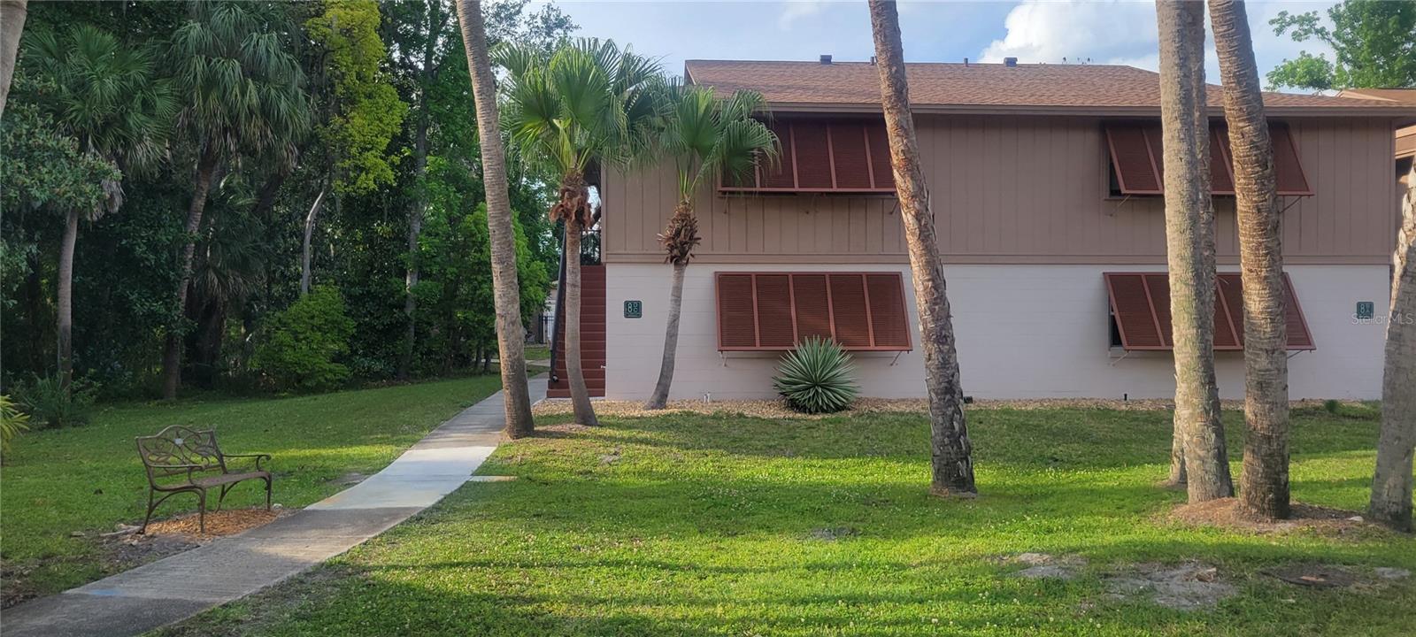 100 Sweetgum Woods Court, FL