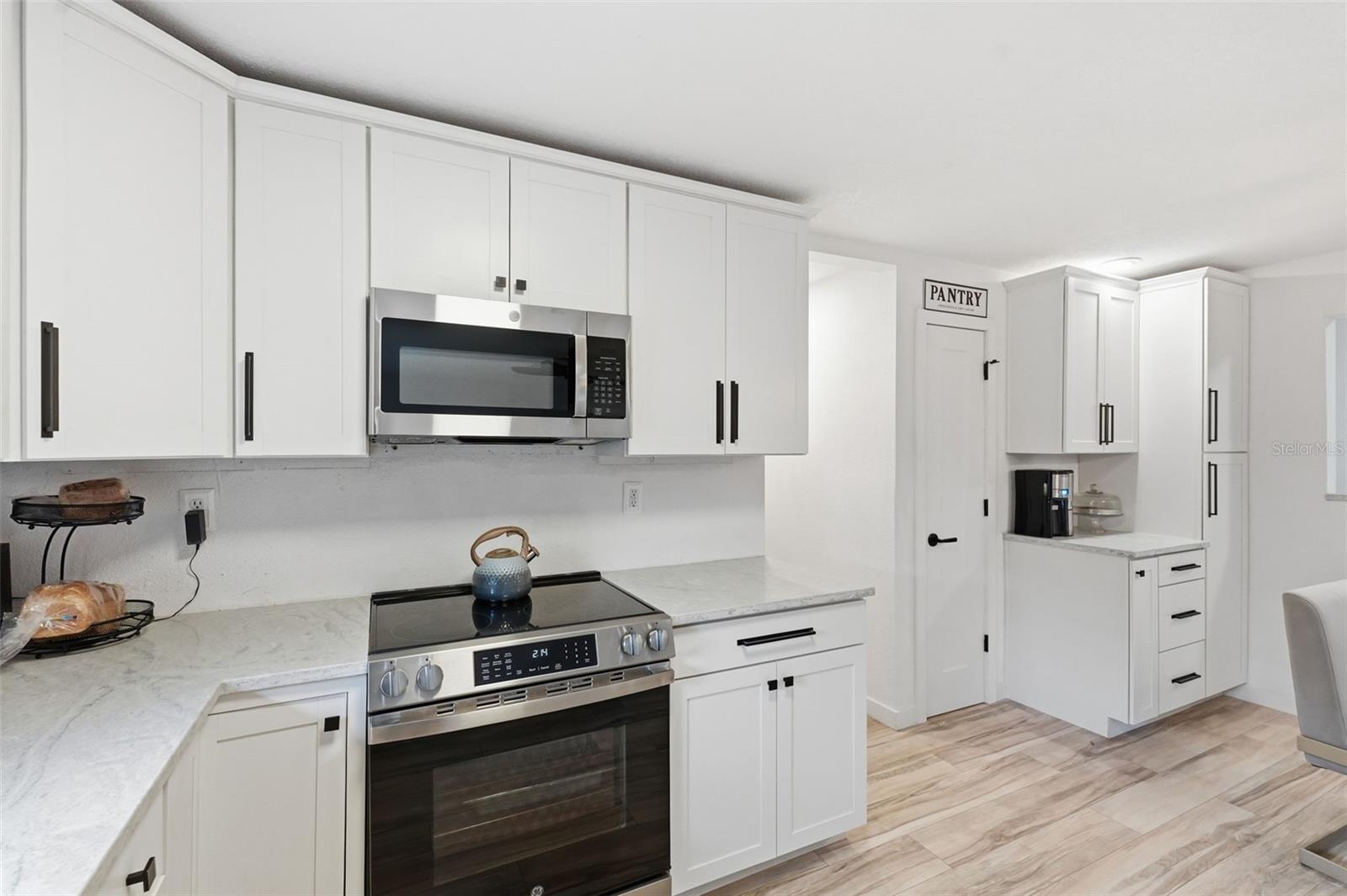 811 Michigan Boulevard, FL