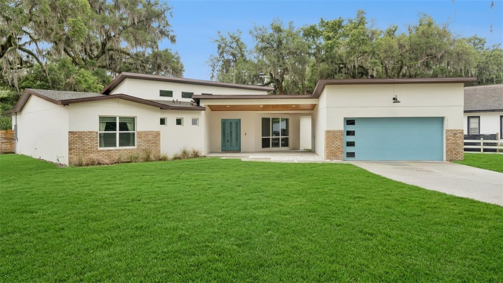 2045 Washington Avenue, FL