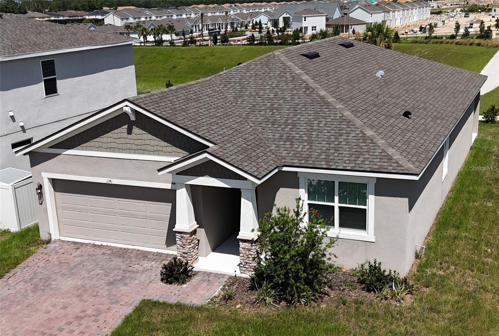 1141 Lakeshore Breeze Pl, FL