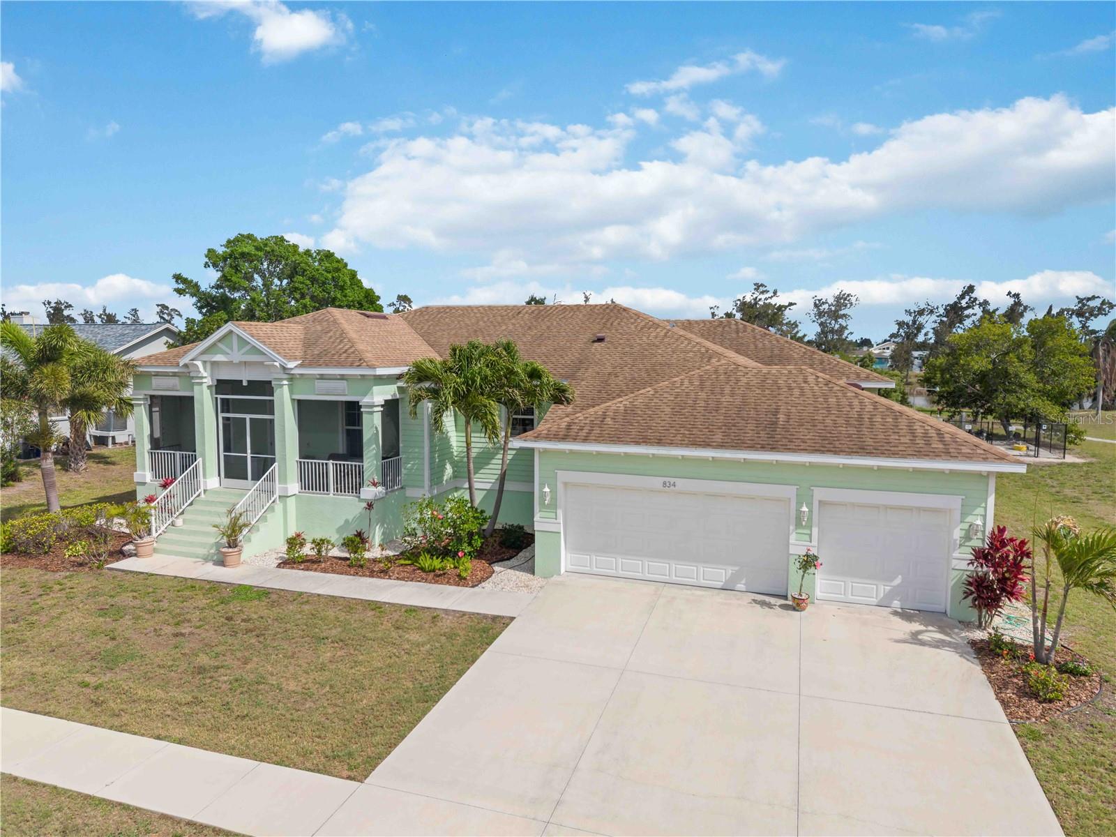 834 Birdie Way, FL