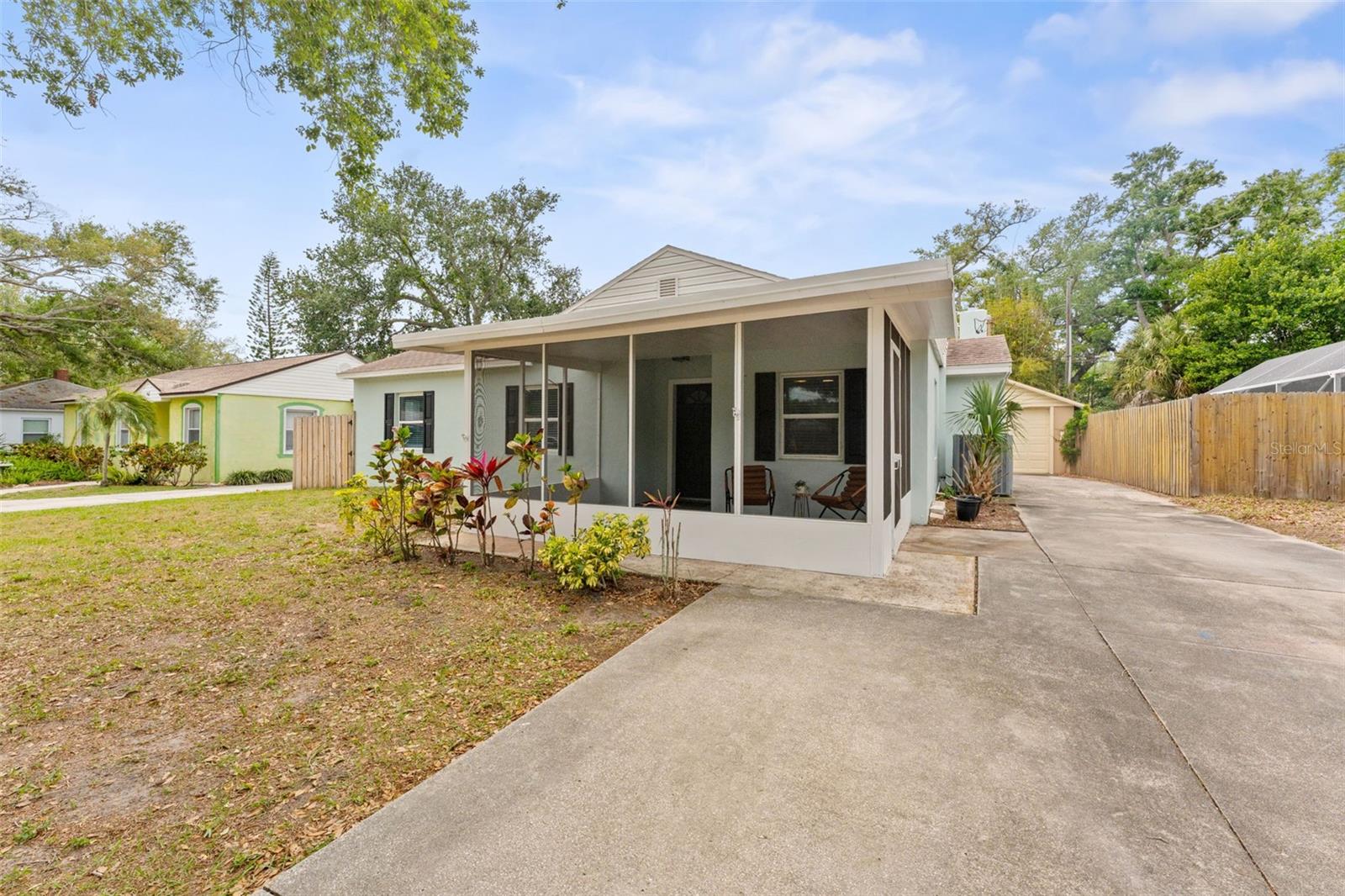 1438 Santa Anna Drive, FL