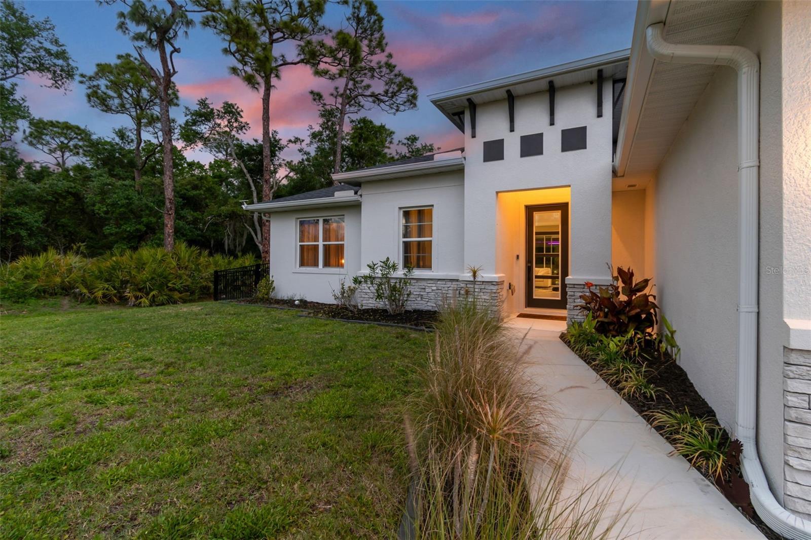 4916 Hader Road, FL