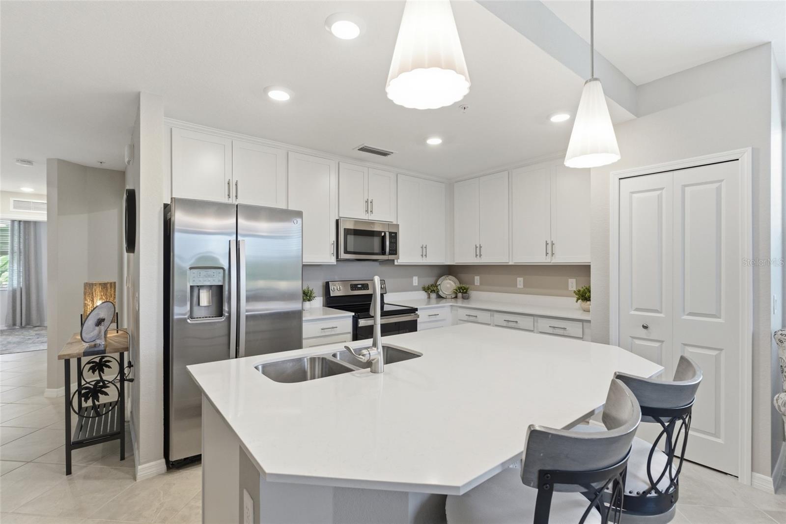 14151 Heritage Landing Boulevard, FL