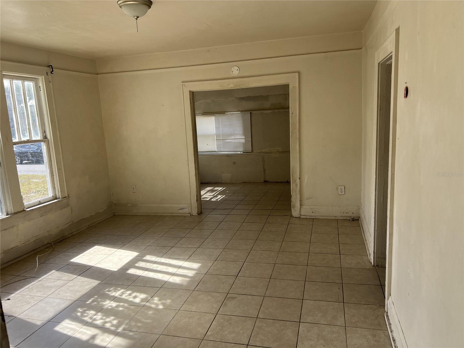 720 6th Street, FL