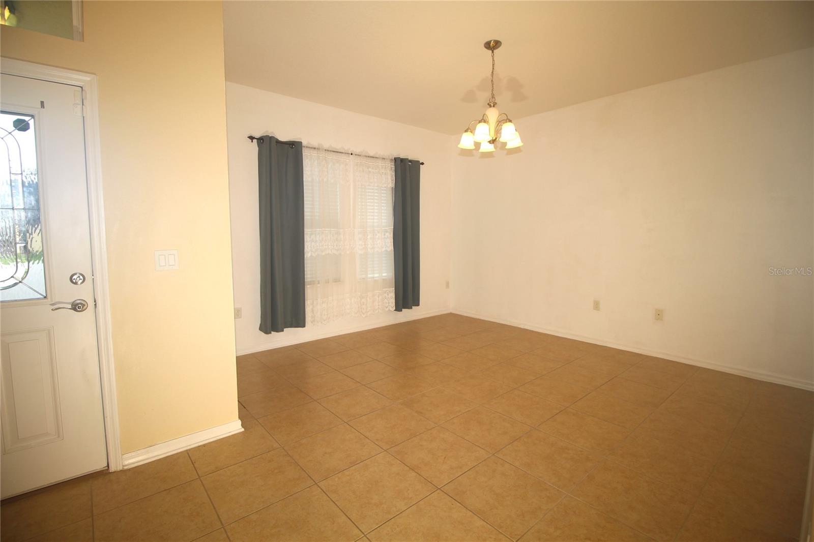 2803 Moonstone Bend, FL