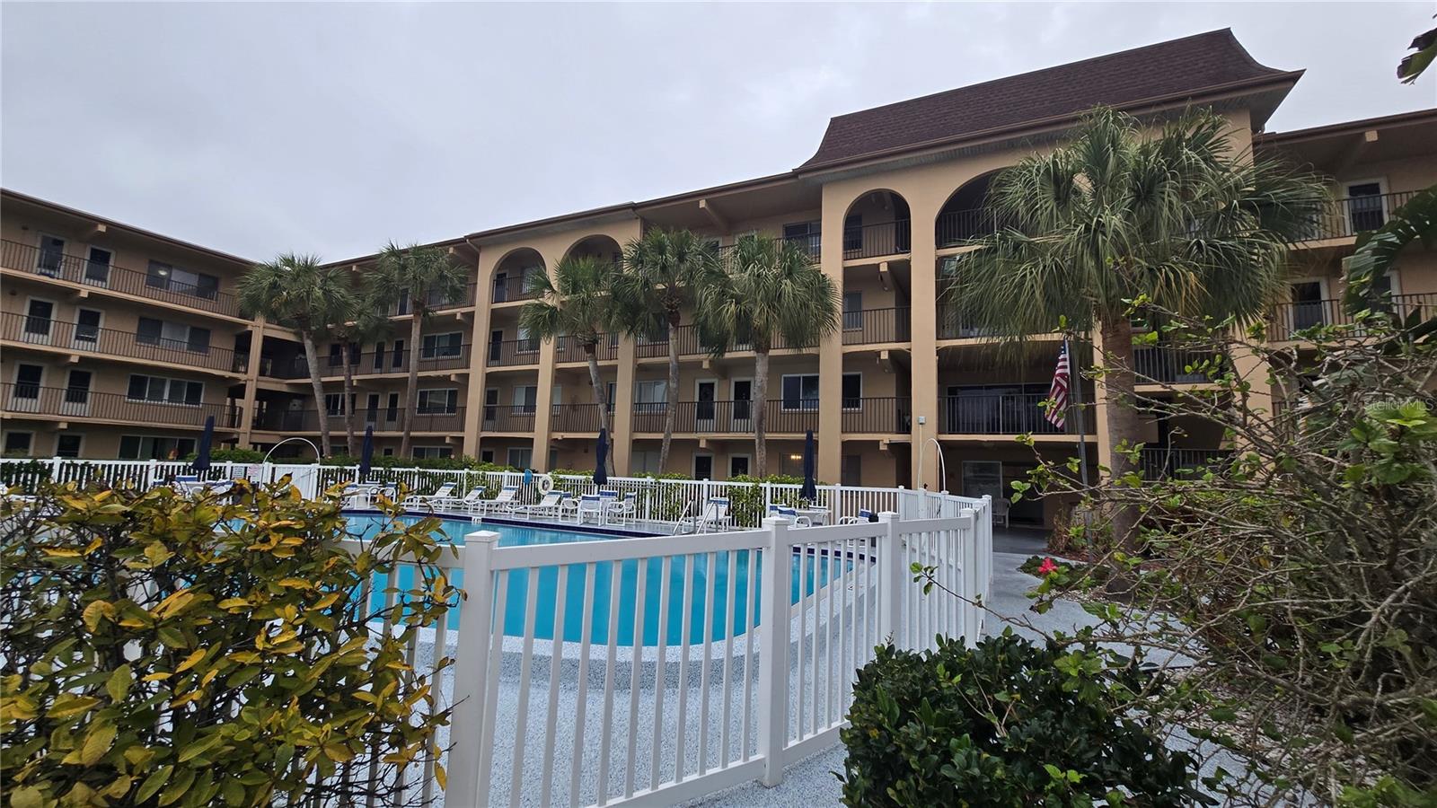 2525 Bay Drive, FL