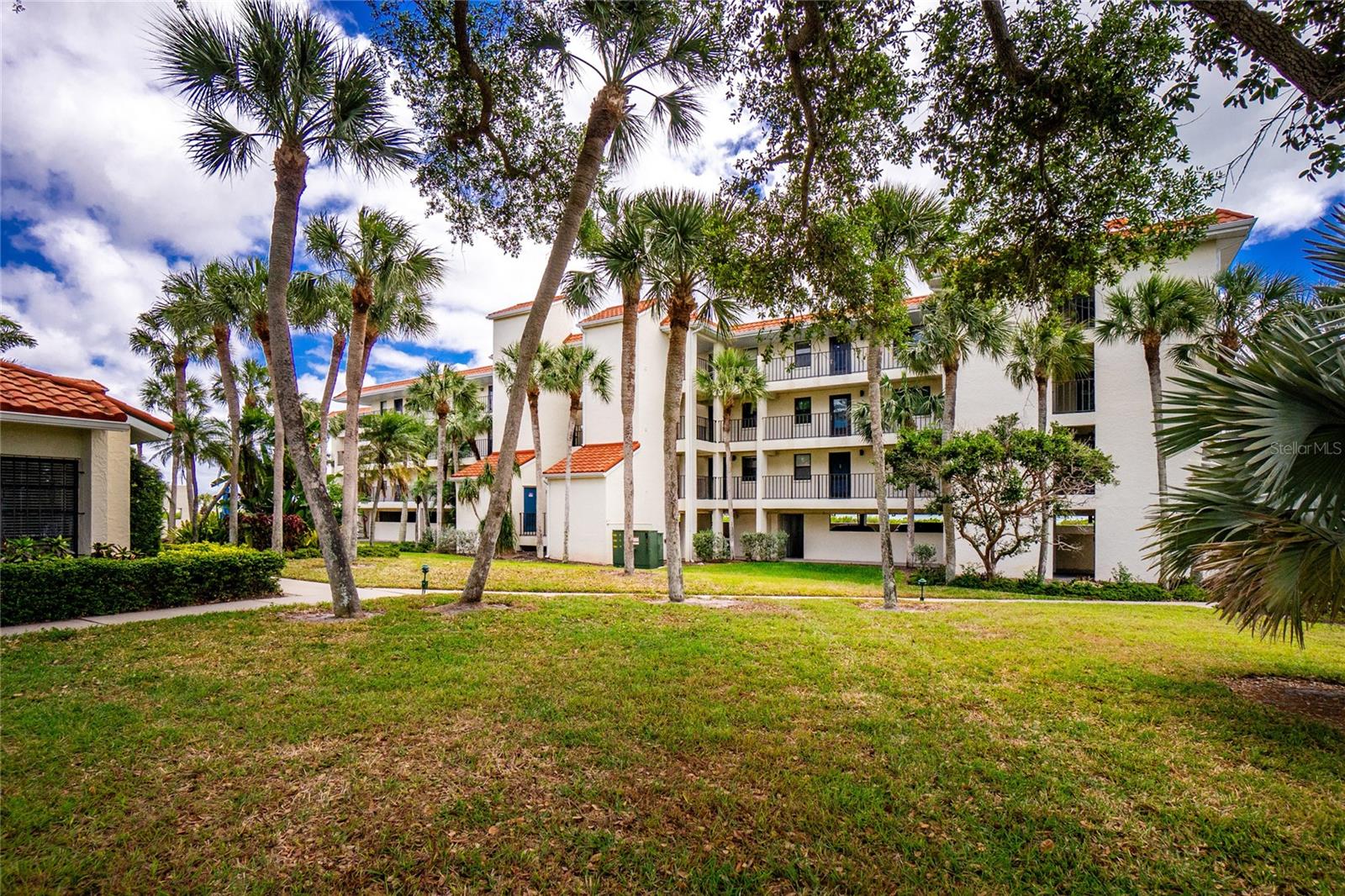 1591 Beach Road, FL
