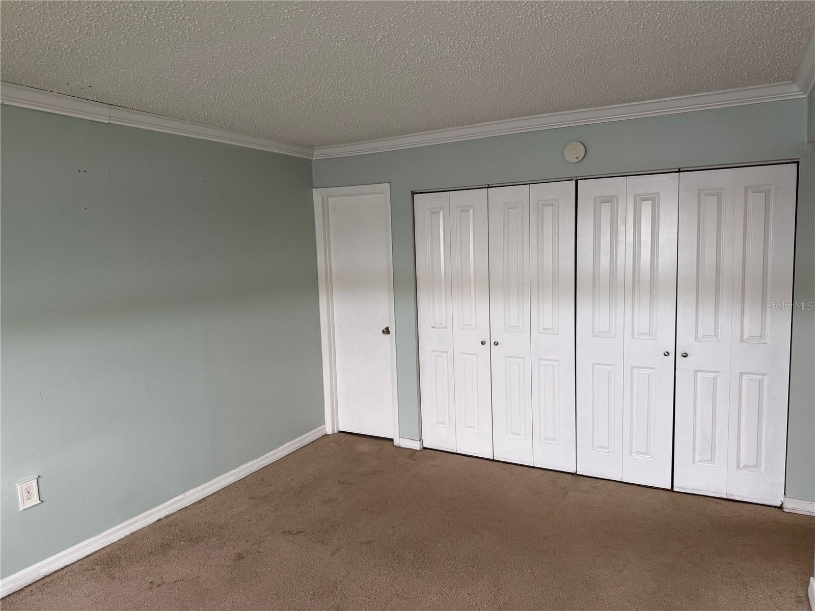 954 Lake Destiny Road, FL