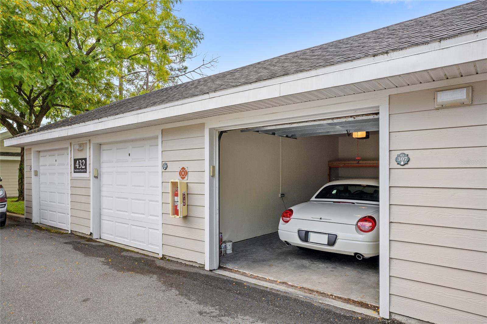 431 Southern Pecan Circle, FL