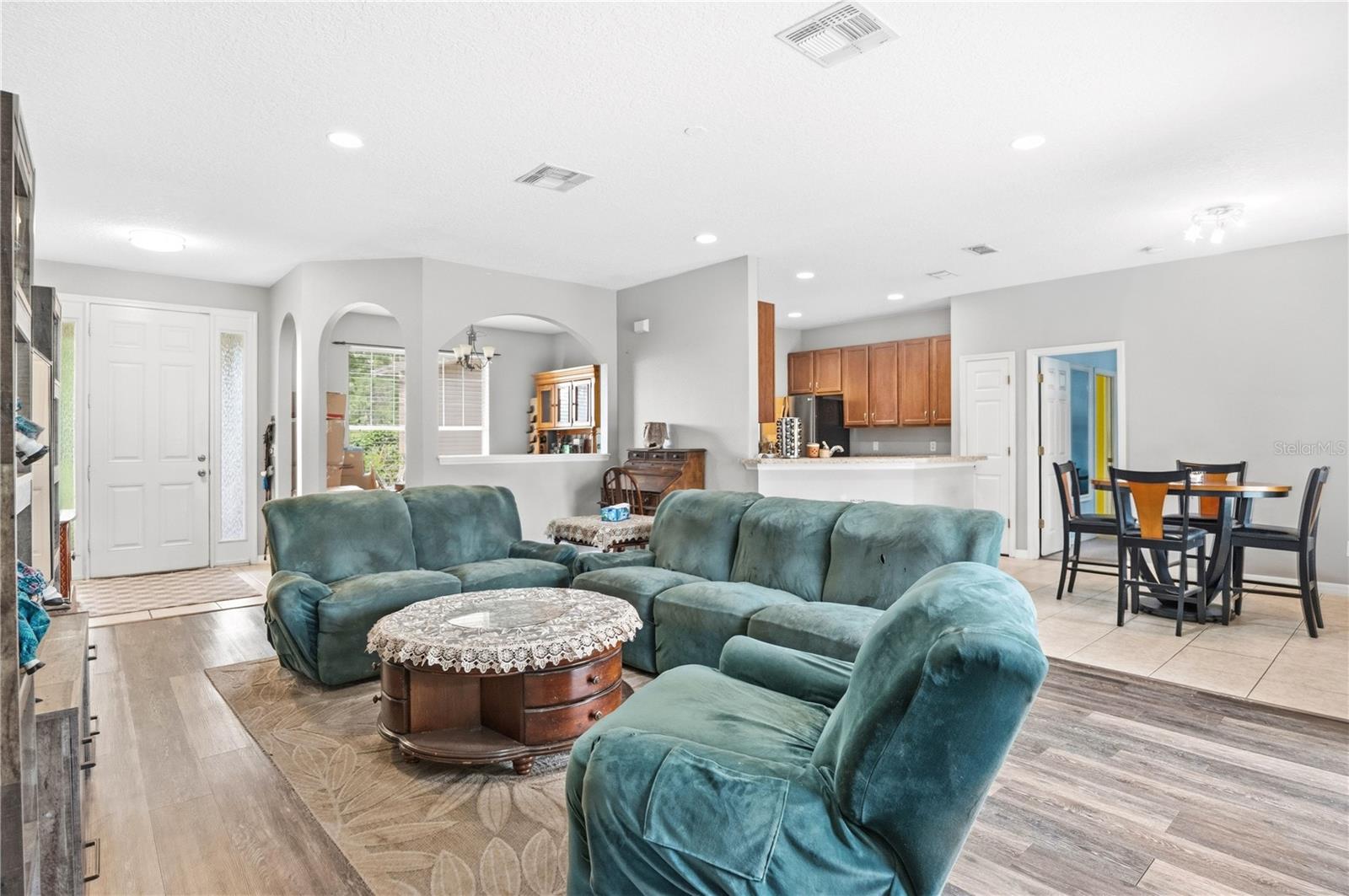 860 Hart Avenue, FL
