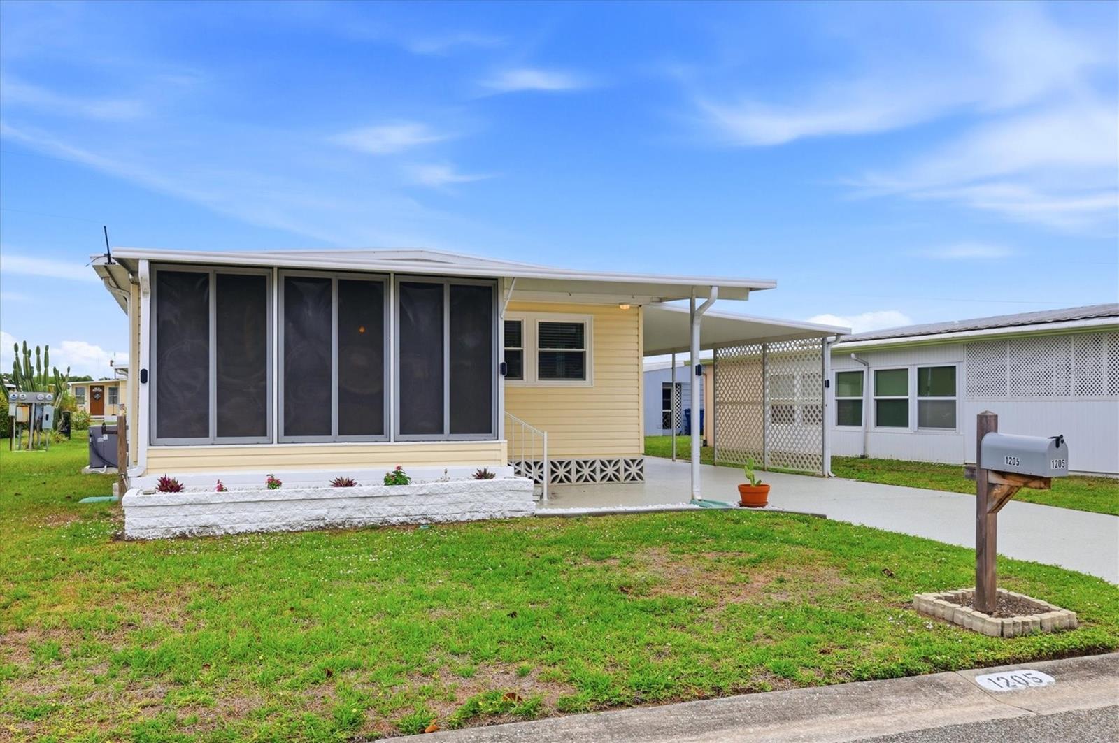 1205 45th Avenue Drive, FL