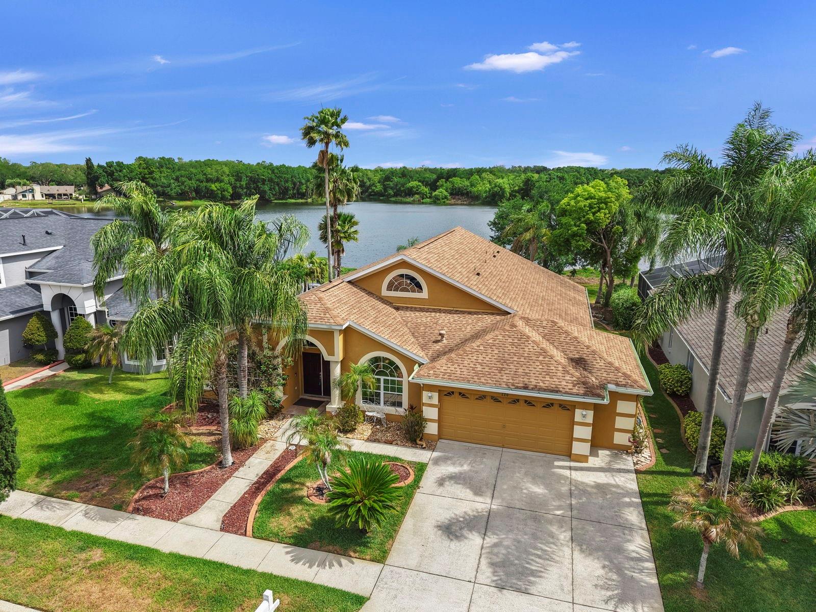 220 Rosana Dr, FL