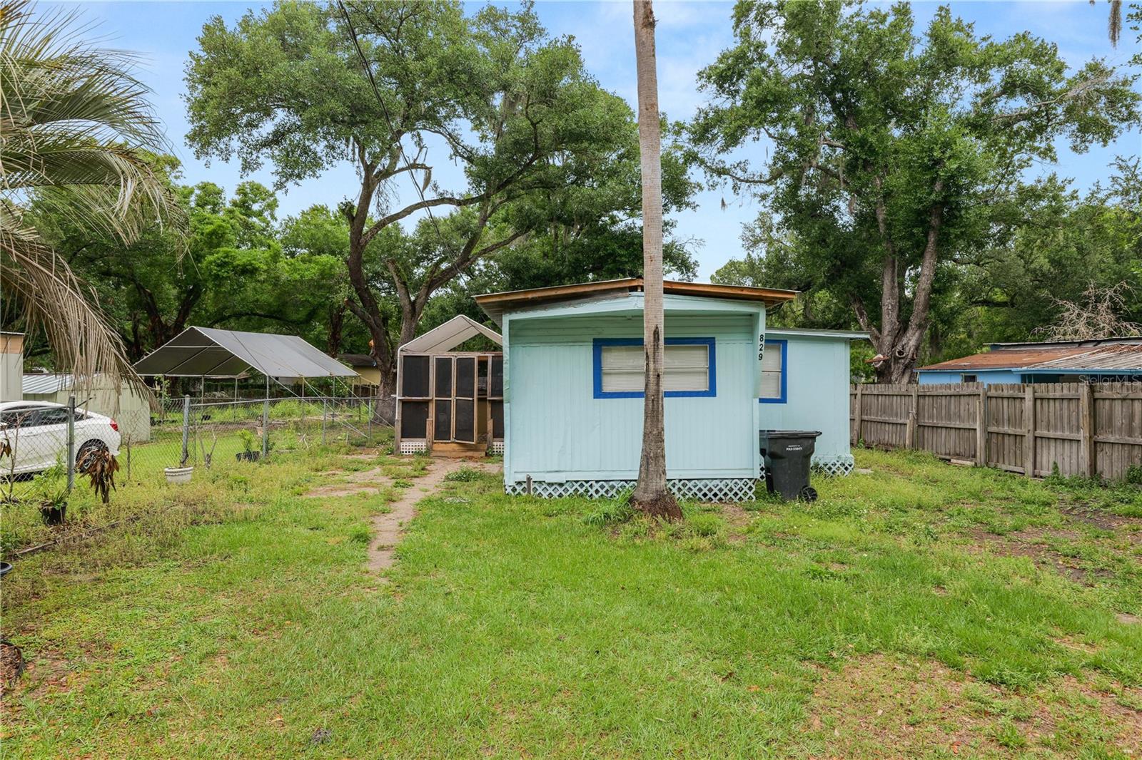 829 Nashville Road, FL