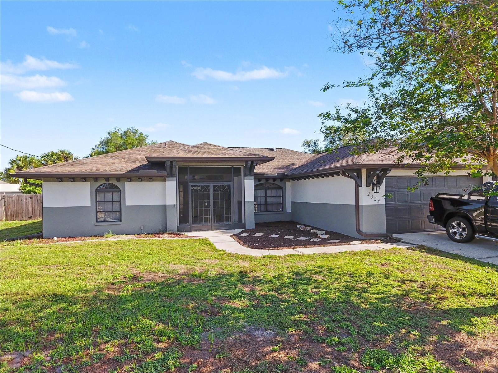 2324 W Price Blvd, FL