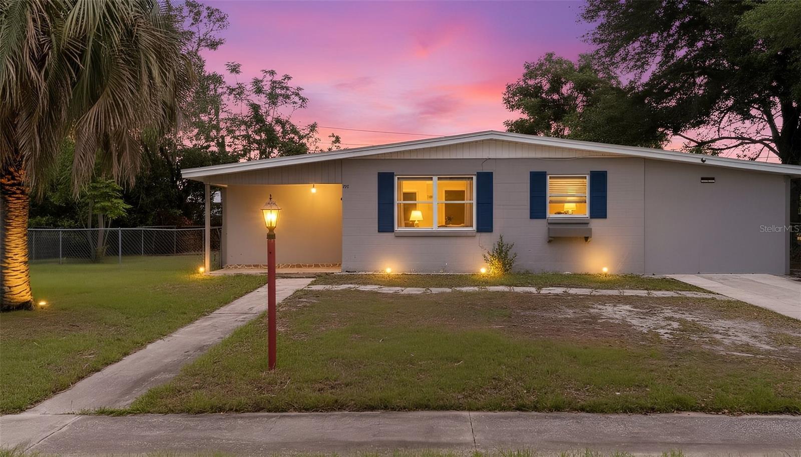 970 Roberts Boulevard, FL