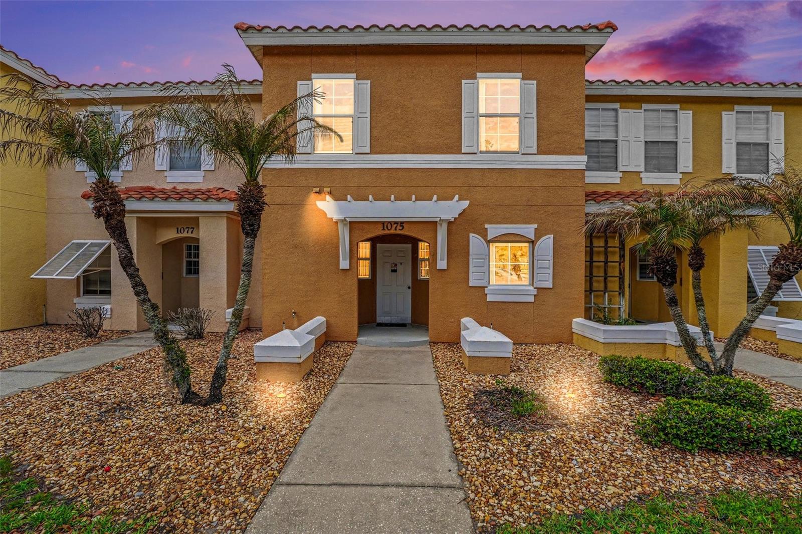 1075 Park Ridge Cir, FL