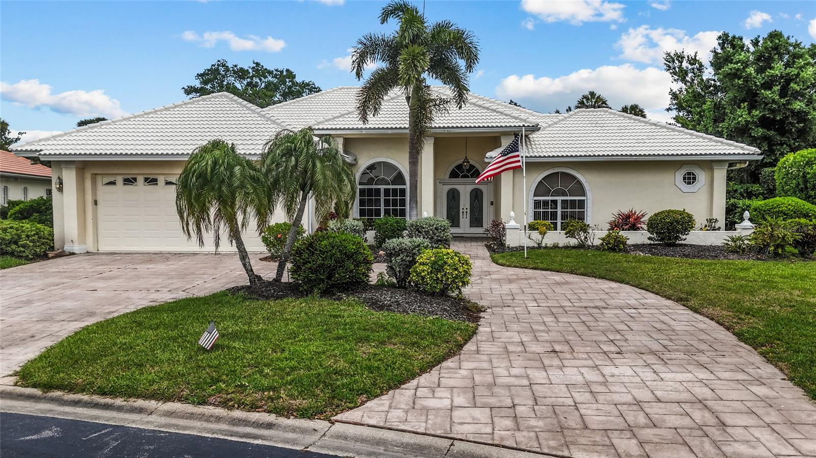 832 Carnoustie Drive, FL