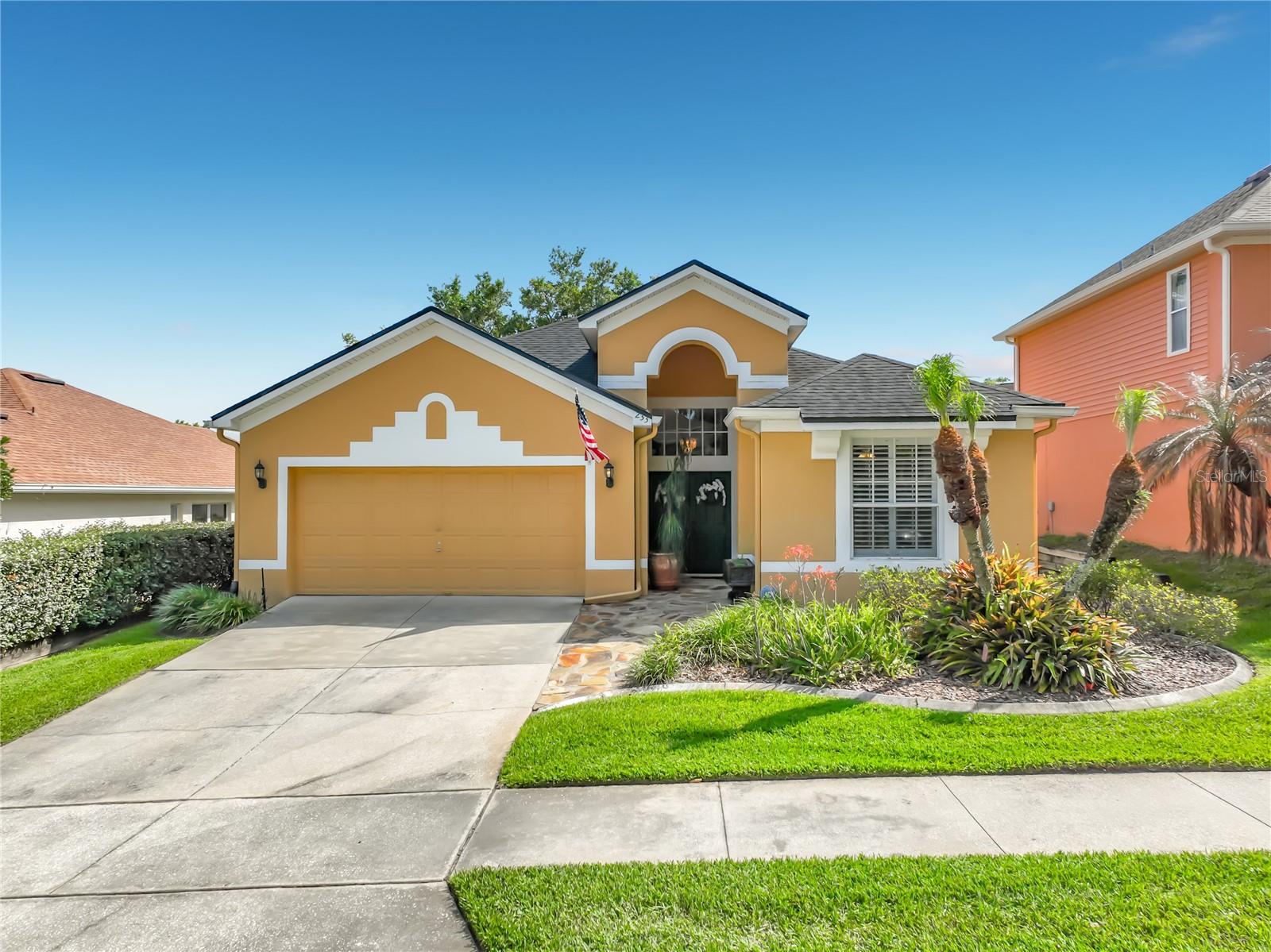 233 Hanging Moss Circle, FL
