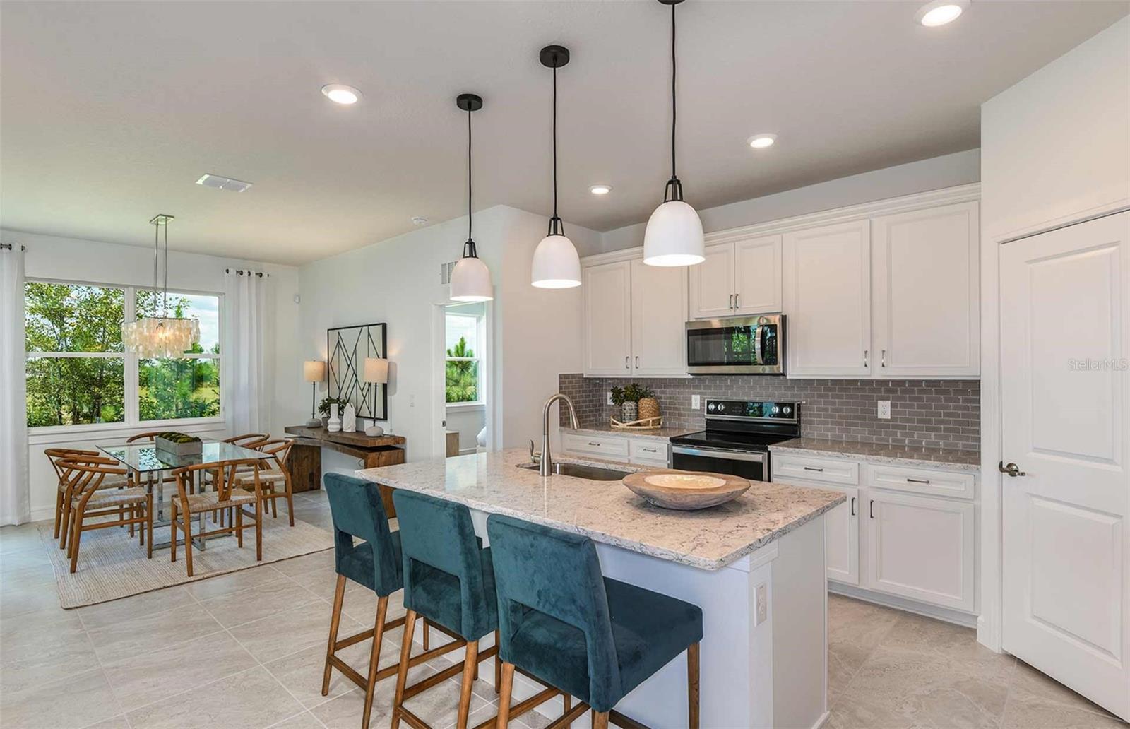 4471 82nd Loop, FL