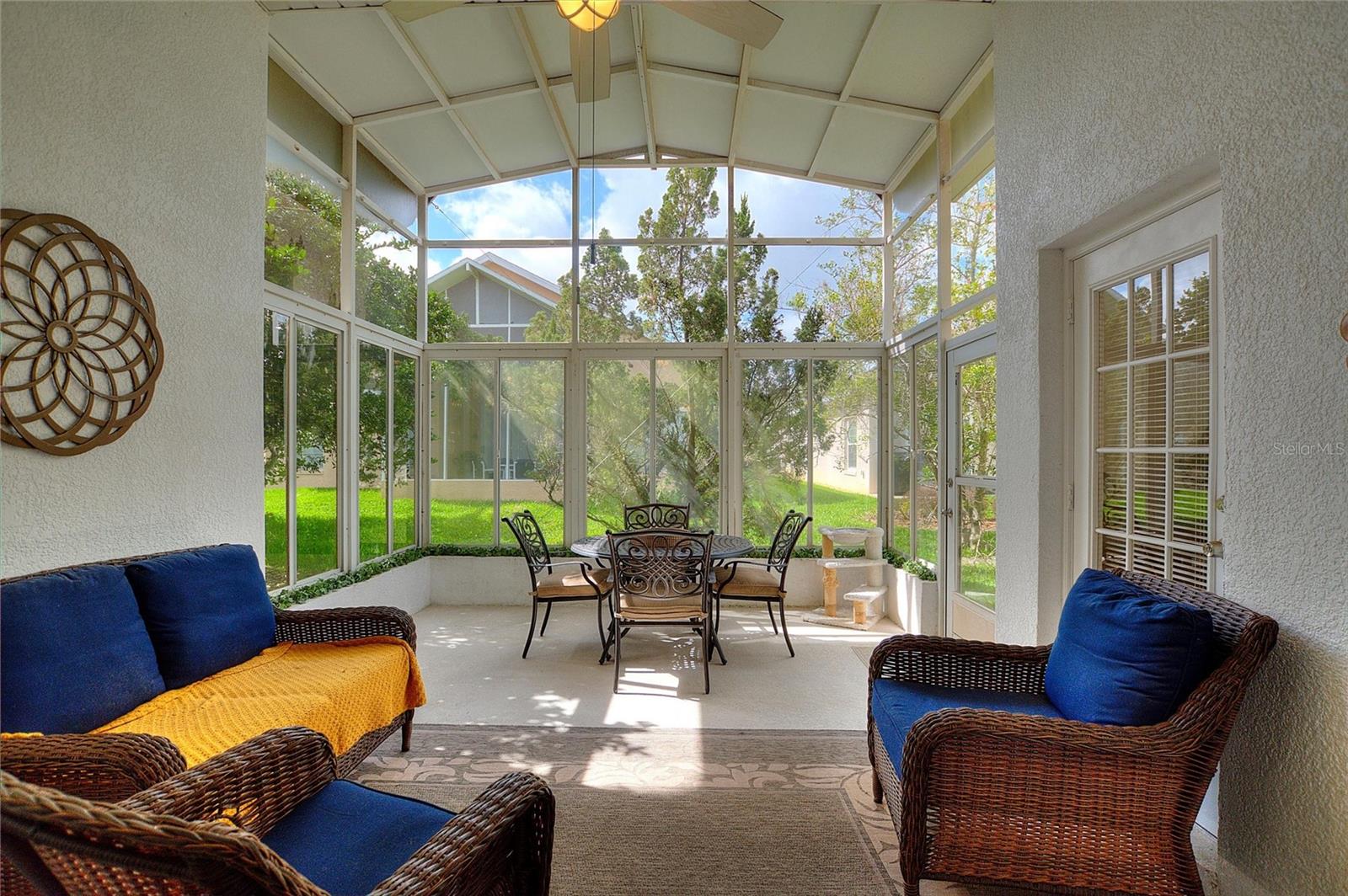 53 High Vista Dr, FL