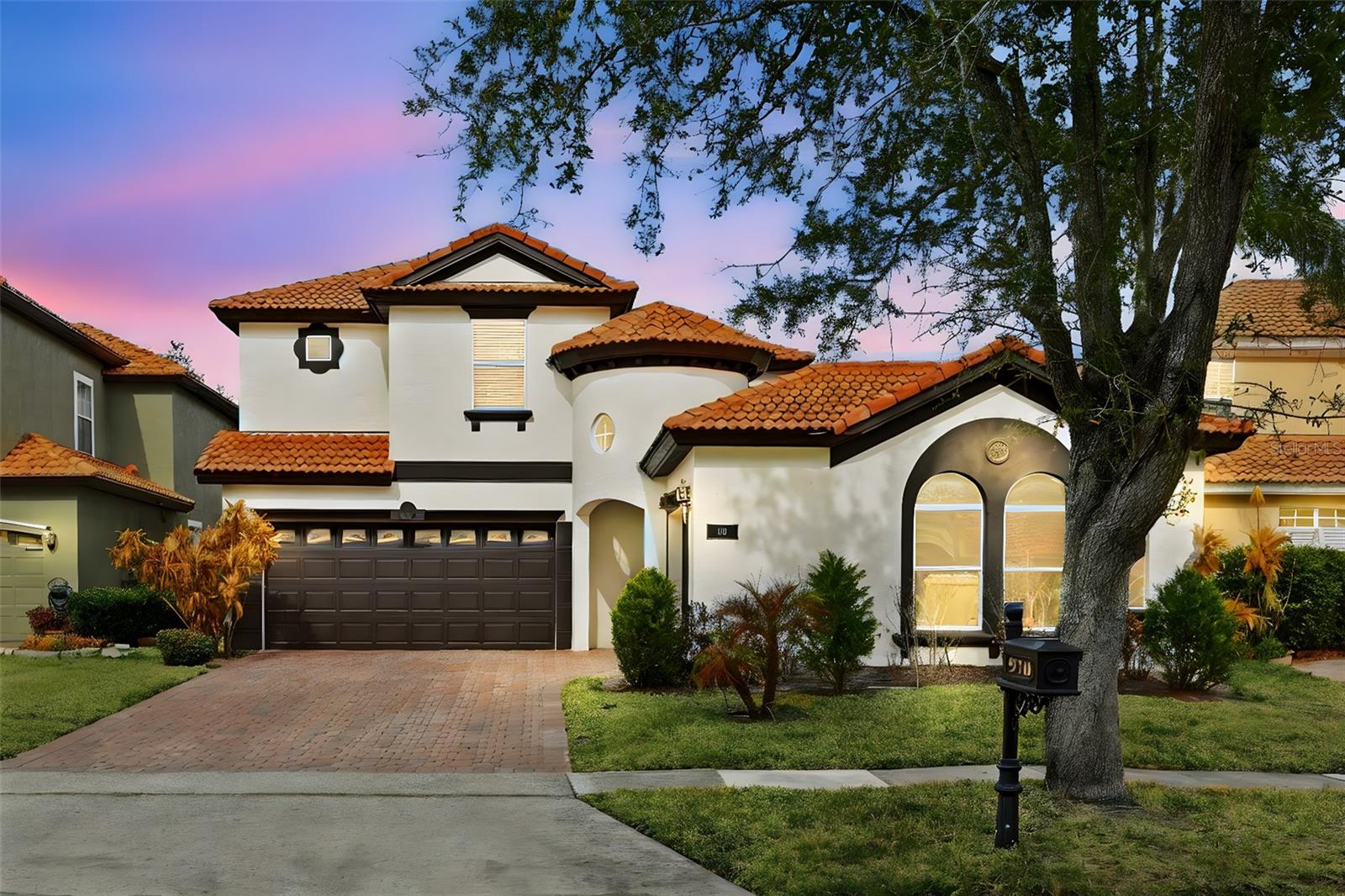 910 Lascala Drive, FL