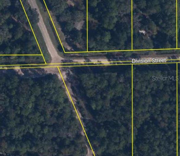 Pid   21-10-28-2775-00040-0429 No Street, FL