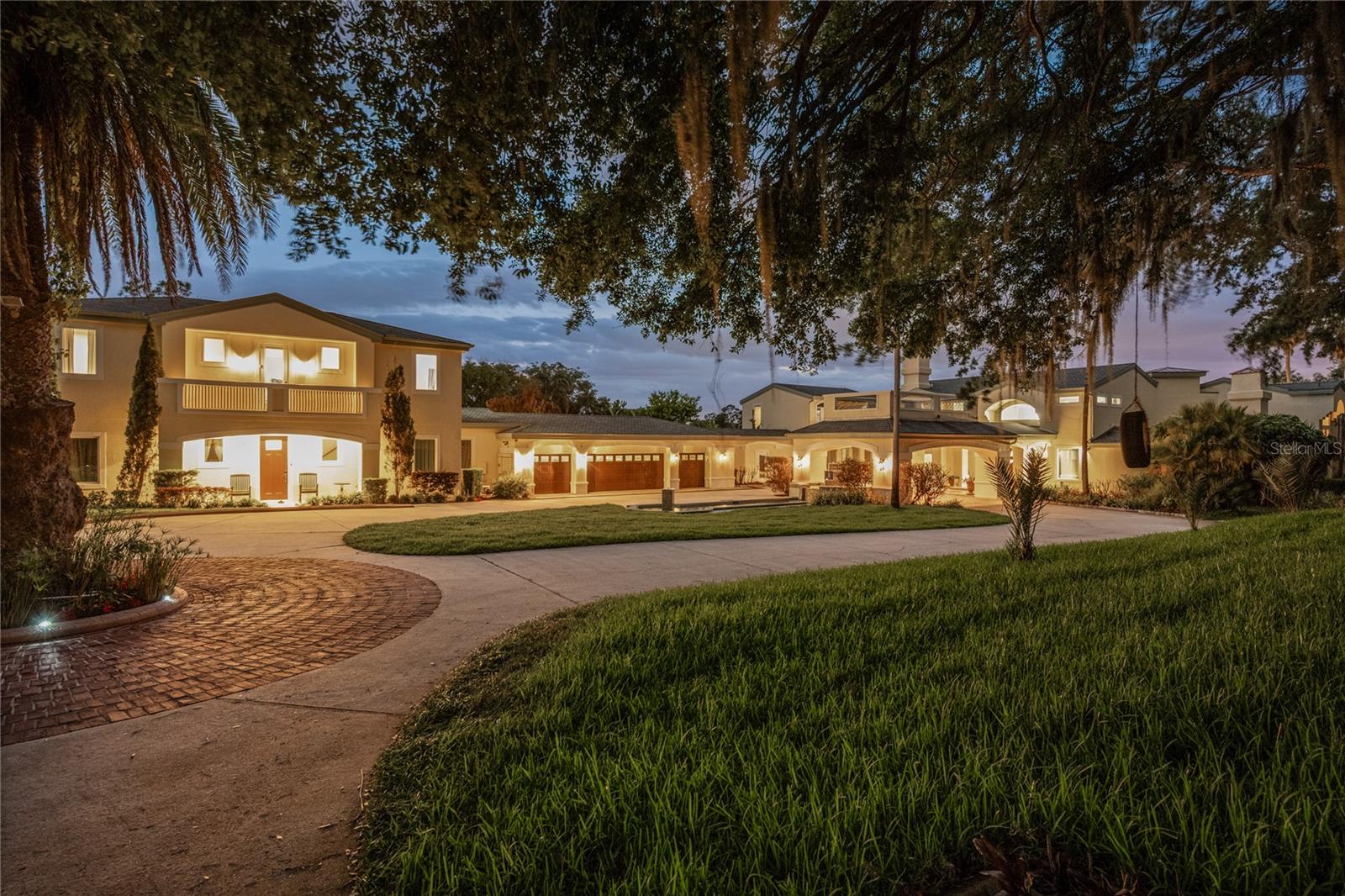 8866 Darlene Dr, FL