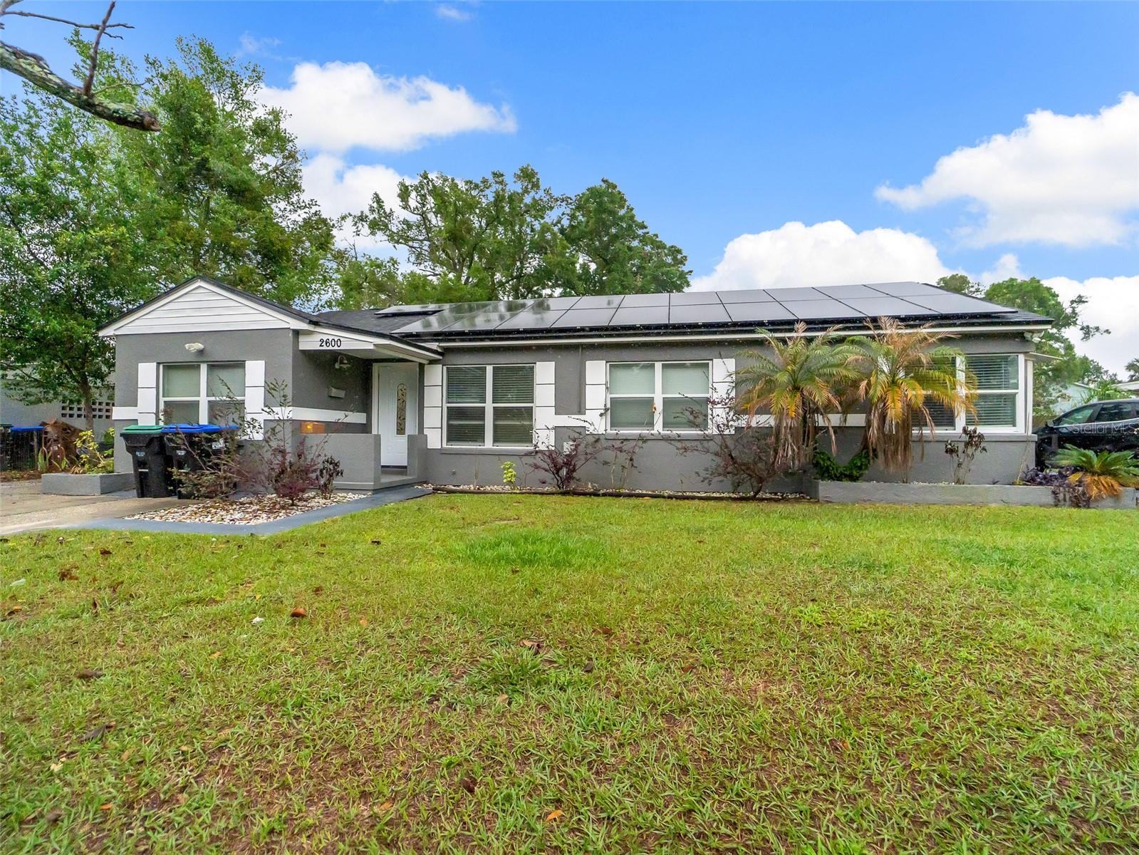 2600 Euston Road, FL
