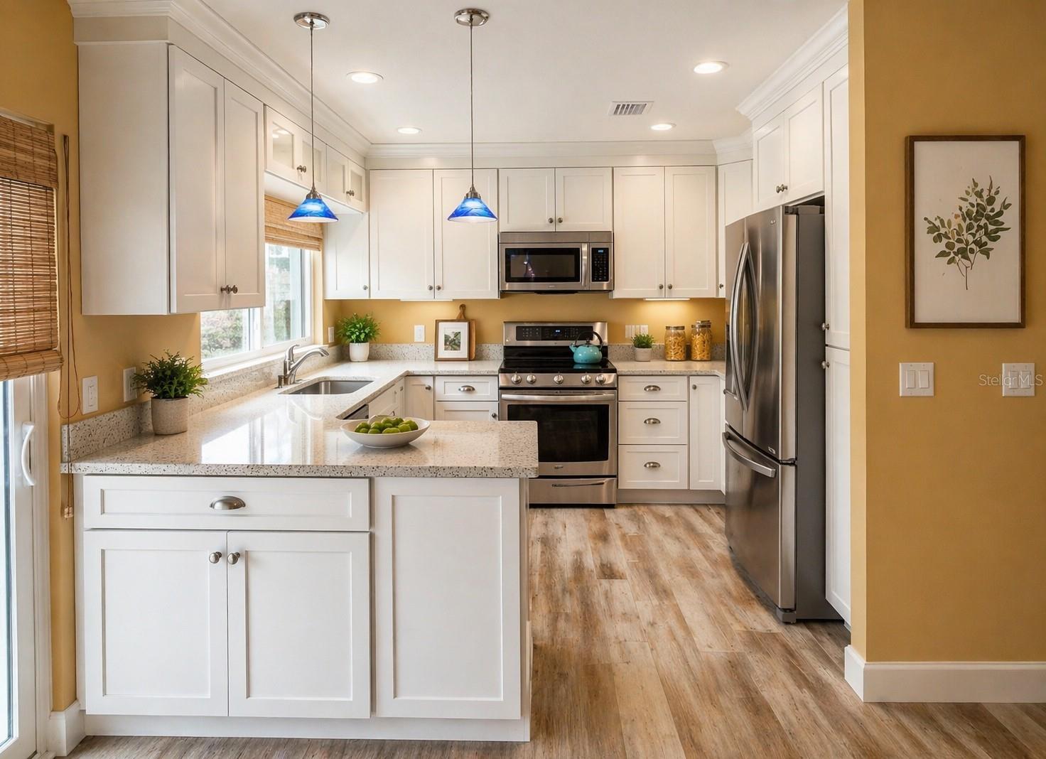 1244 Beachside, FL