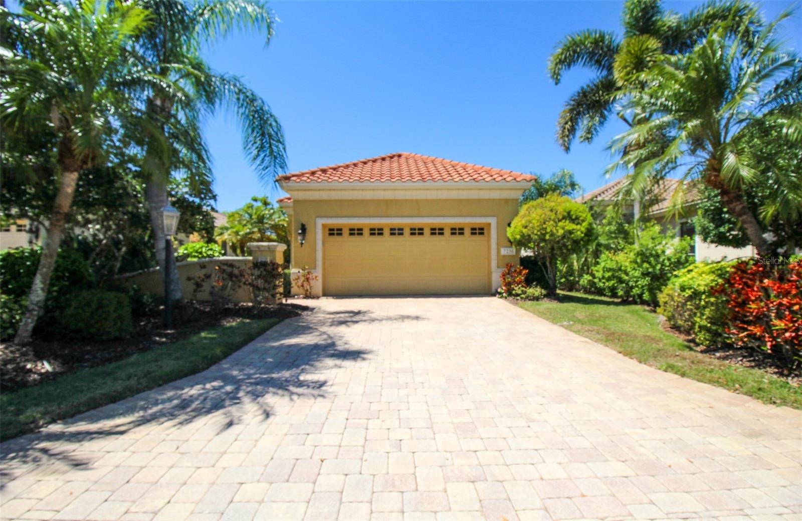 7236 Presidio Gln, FL