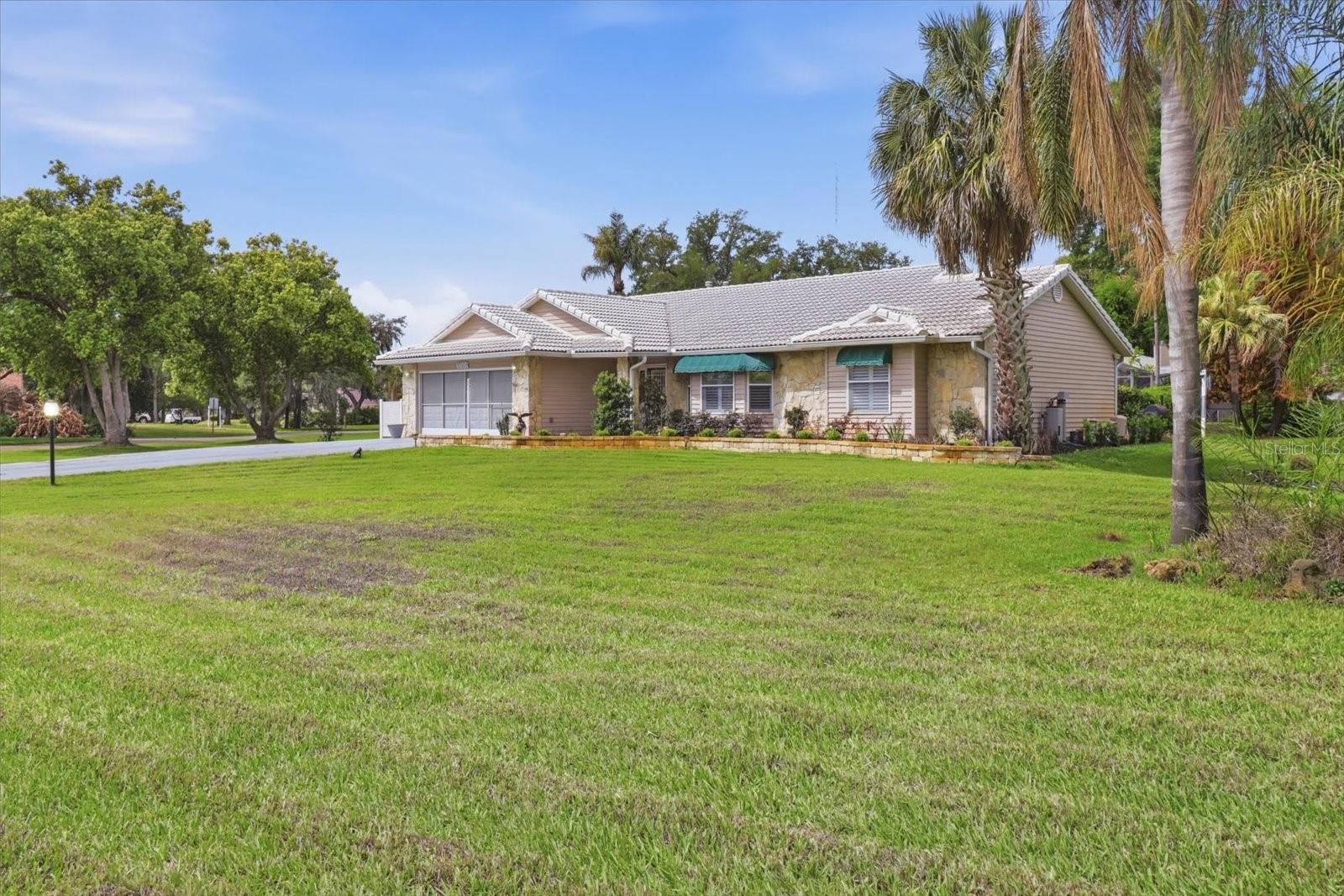 35103 Riverside Court, FL